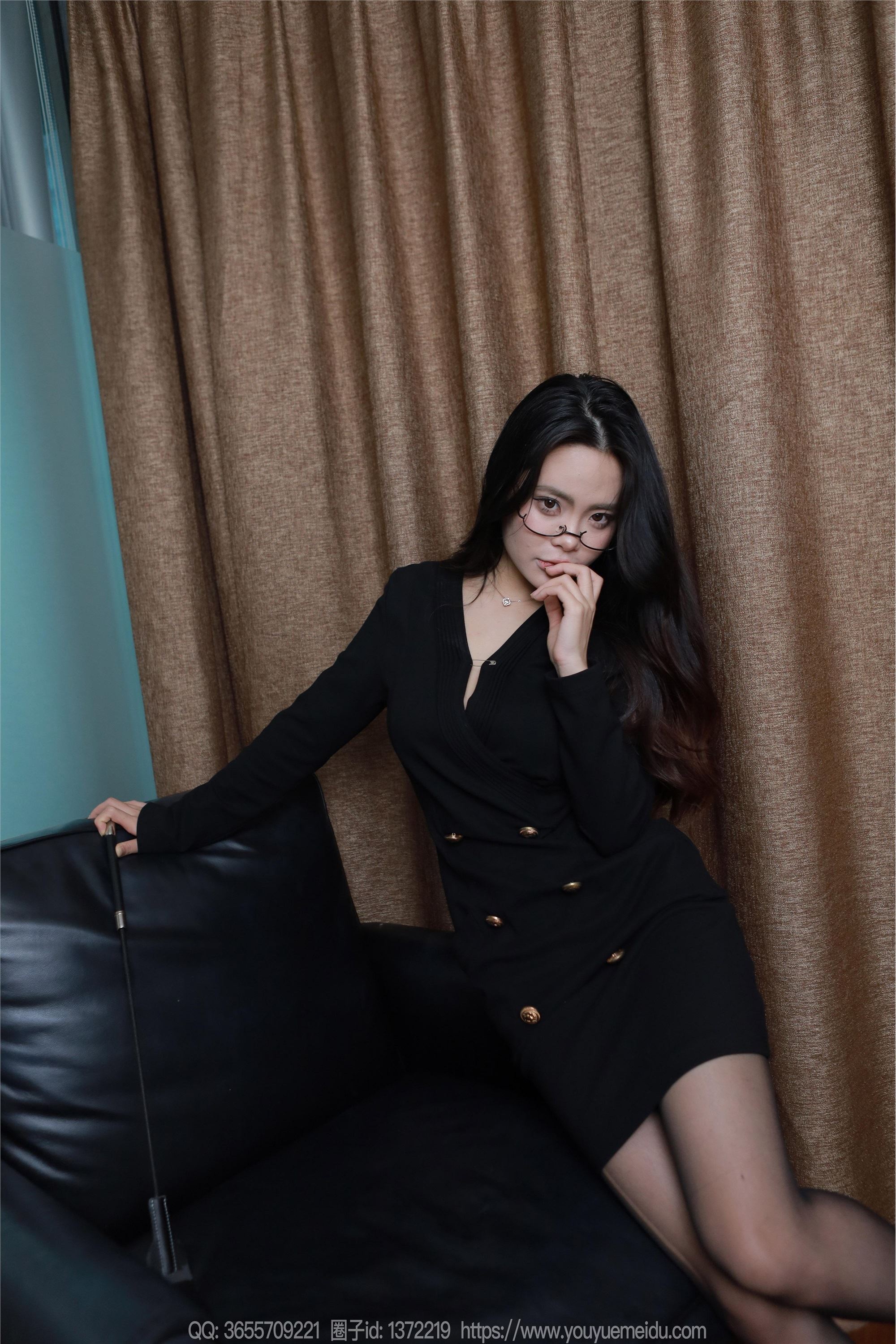 IESS异思趣向  2024.04.12 丝享家 1714 兔兔《魅惑黑衣》